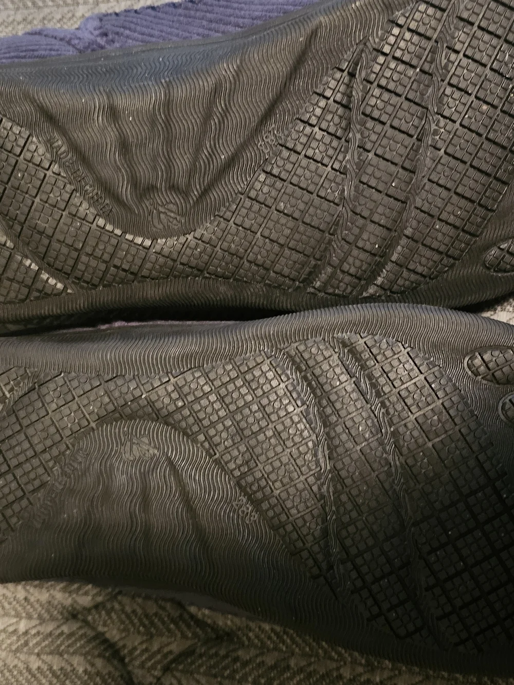 barerun men moccasin